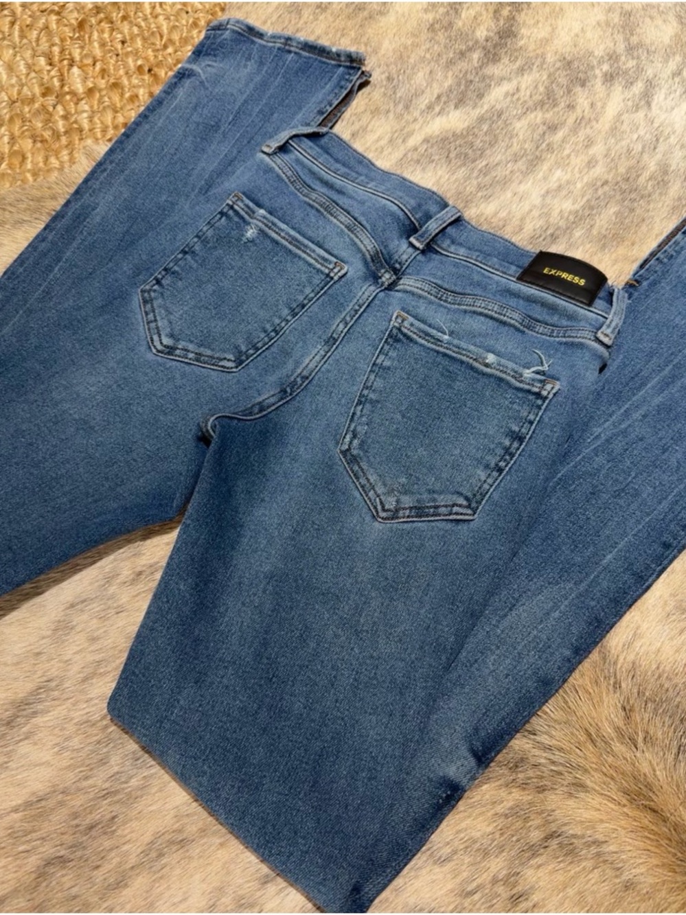 Express Skyscraper Jeans Size 2 High Rise Distressed Bootcut Split Hem - Picture 10 of 12